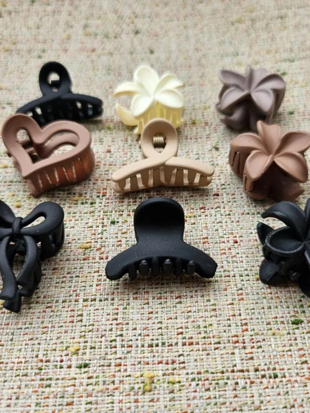 Lot of 9 Hair Clips Hair Accessories Girl Hair Claws Heart Bow Flower Shape New